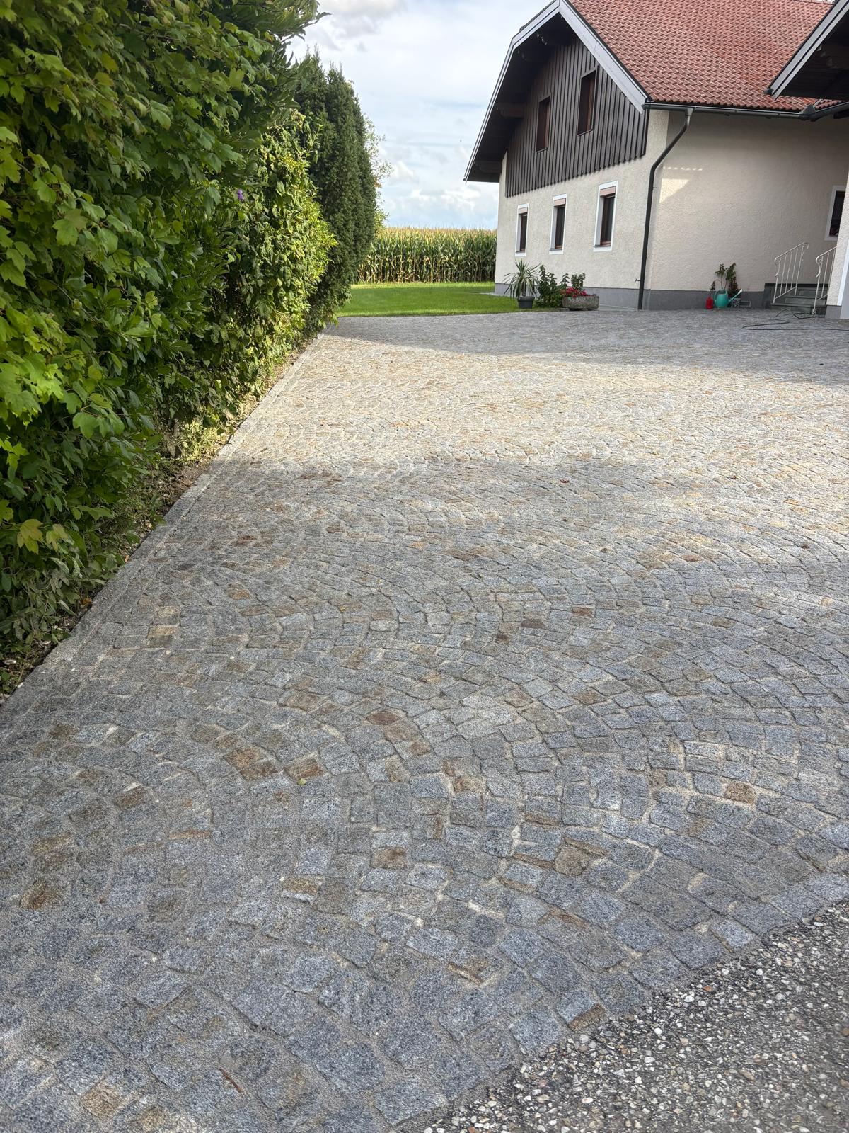 Pflaster- und Betonaufbereitung - Nachher